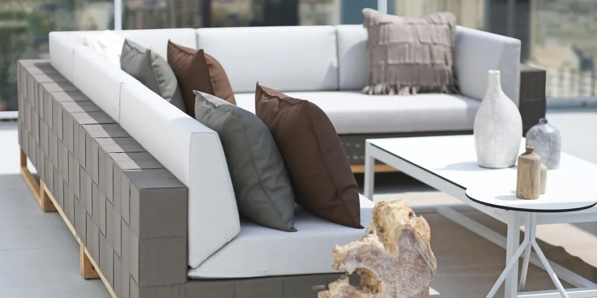 Outdoor Sofas & Loveseats
