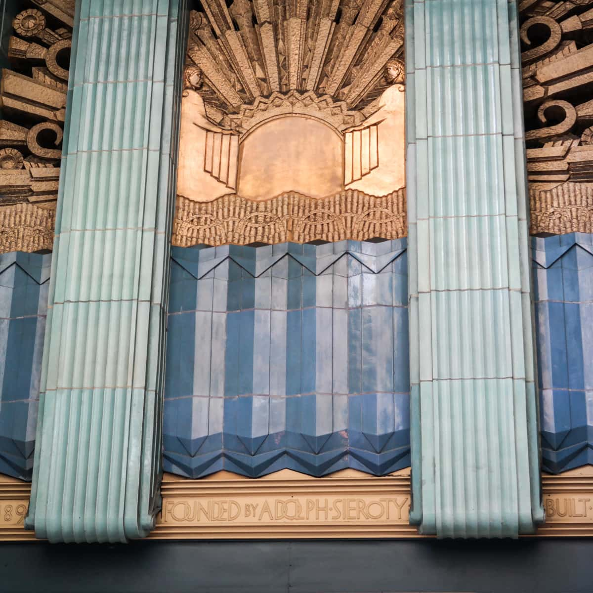 Art Deco Patterns & Features - Horizontal & Vertical Lines