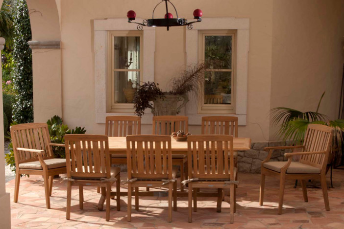 Barlow Tyrie - Most experienced patio furniture manufacturer