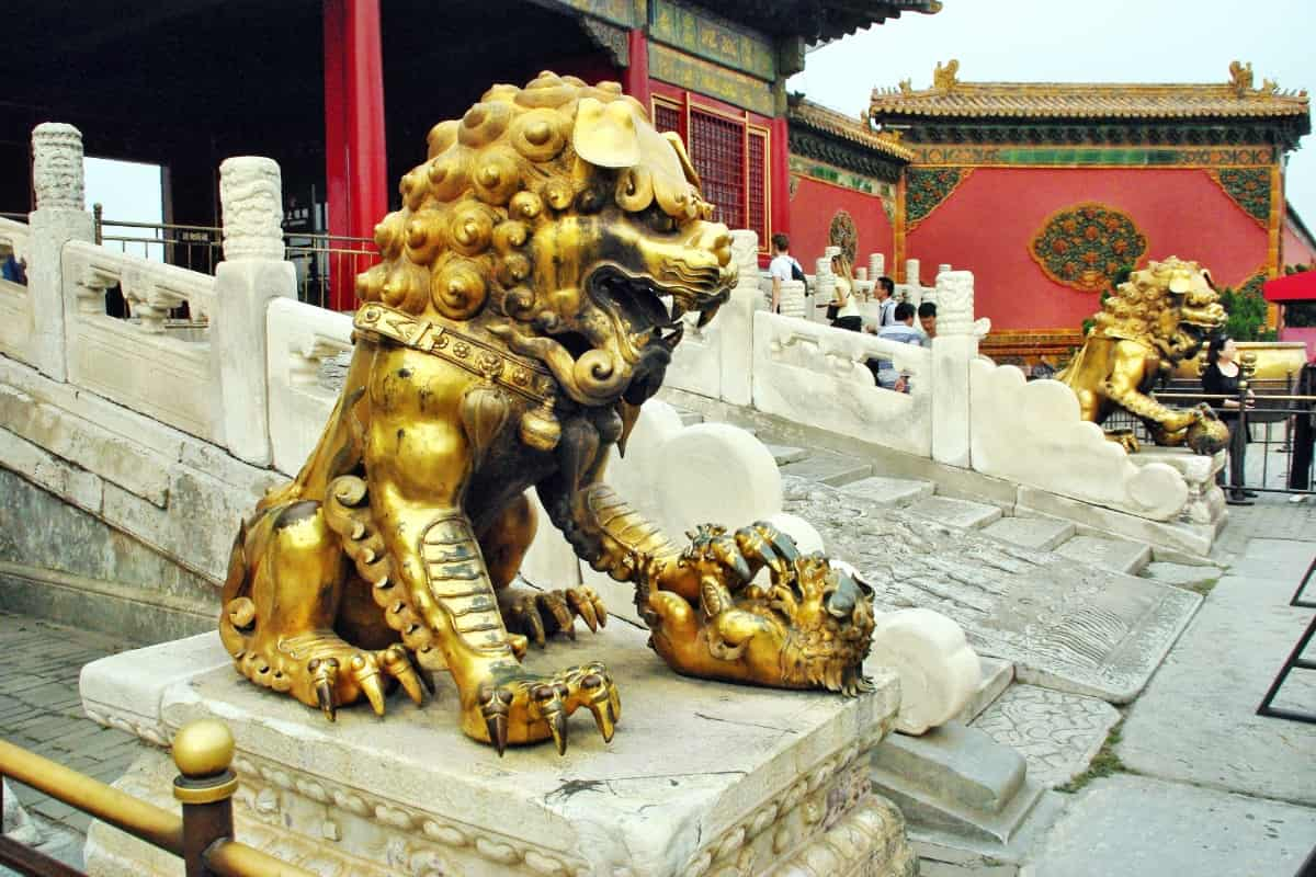 is a foo dog a lion