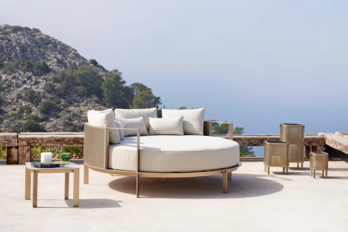 luxury outdoor chaise lounge