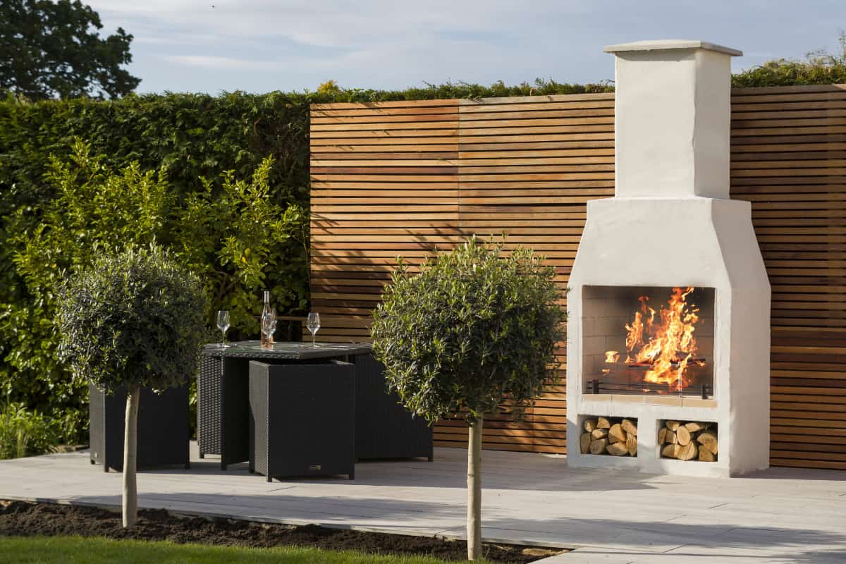 Installation - Outdoor Fireplace