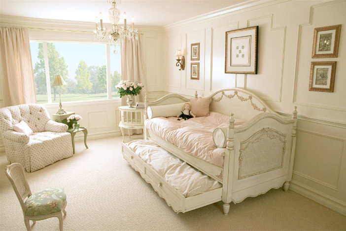 Romantic interior design style - AFK Furniture
