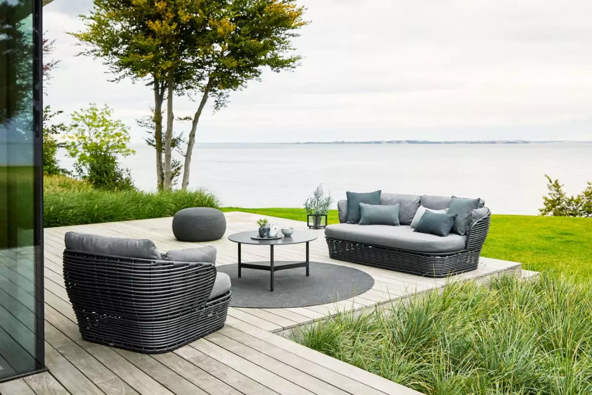 Exterior Architecture - Deck
