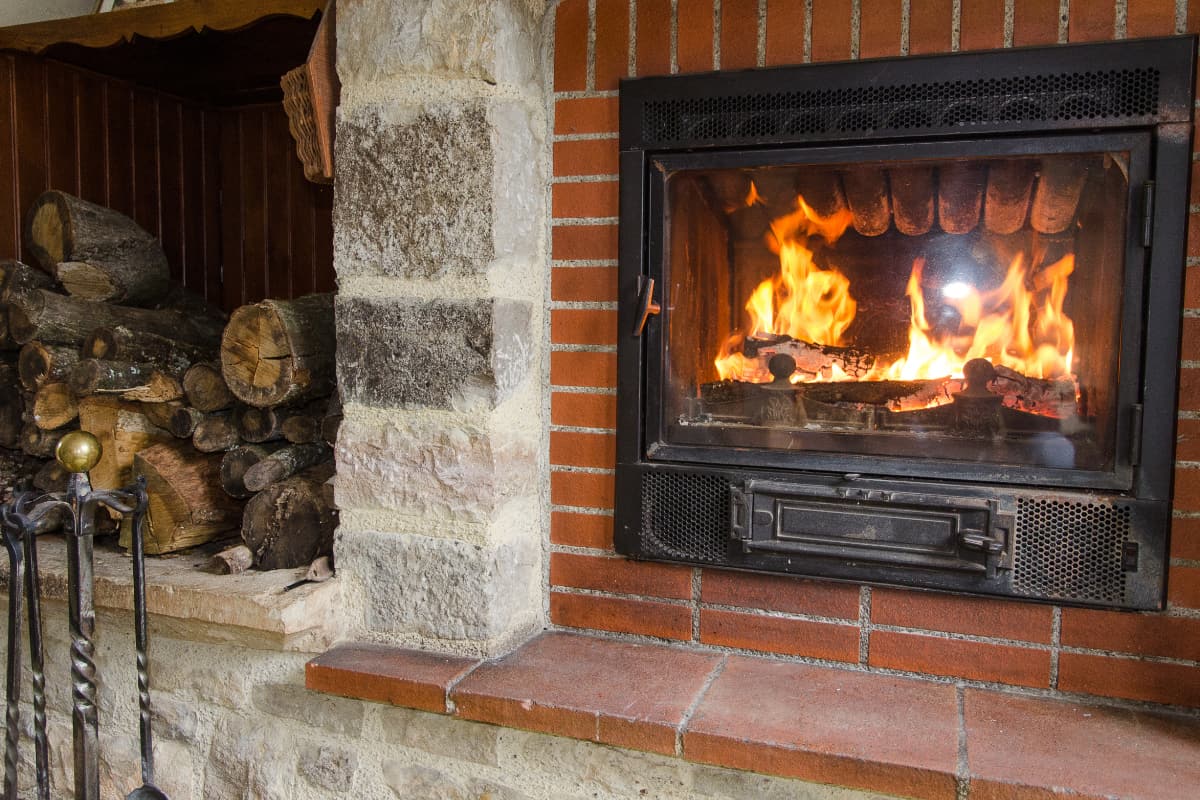 Fireplace Insert Buying Guide - Wood