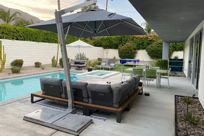 What is a cantilever umbrella - Base